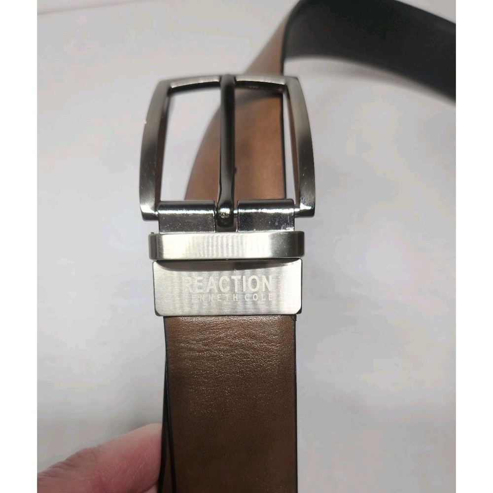 Kenneth Cole Reaction Reversible Black and Brown Leather Belt - Size 38